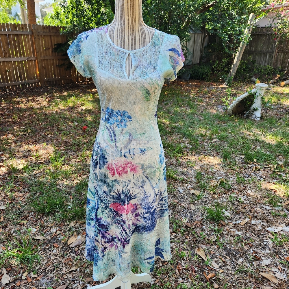 Komarov Floral Crinkle Midi Dress
